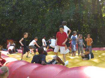J_Kinderkulturfestival _Luftkissen